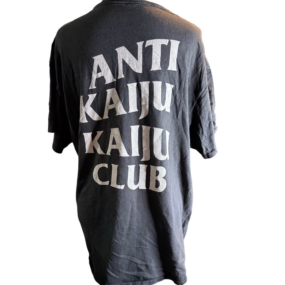 Godzilla Anti Kaiju Kaiju Club, Toho Co. Streetwear, Japanese Graphic Tee, XL